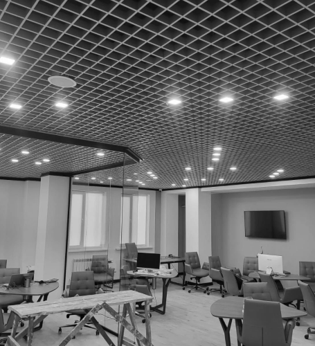 Офис строительной фирмы